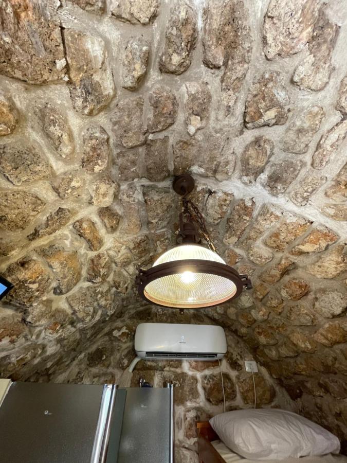 Hebi House Aparthotel Akko Buitenkant foto